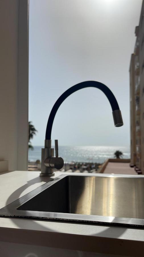 Torremolinos,Estudio Junto Al Mar En La Carihuela 外观 照片